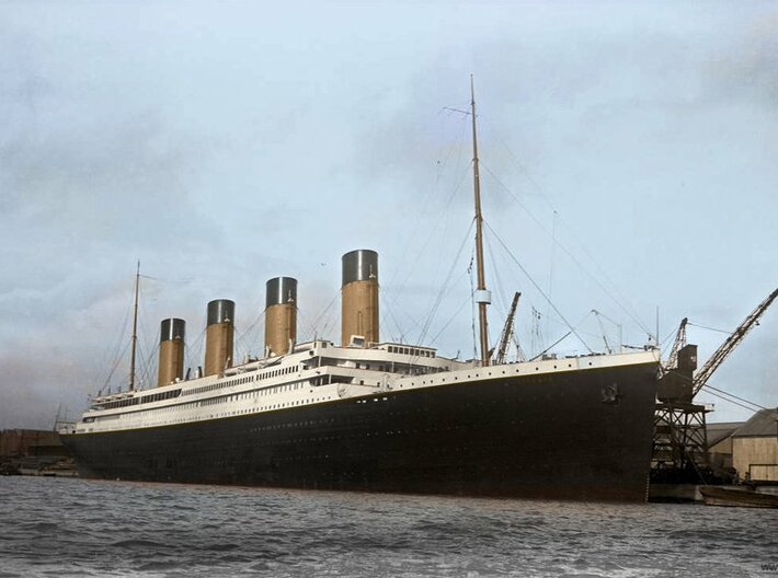 1/350 Titanic and Lusitania Cargo Cranes (4) 3d printed RMS Titanic