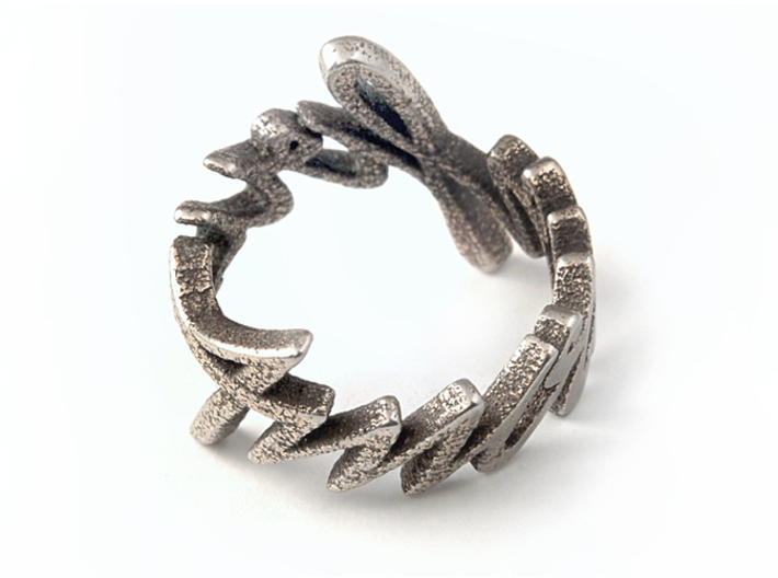 Amour Fou Ring (US Size 11) 3d printed Stainless Steel